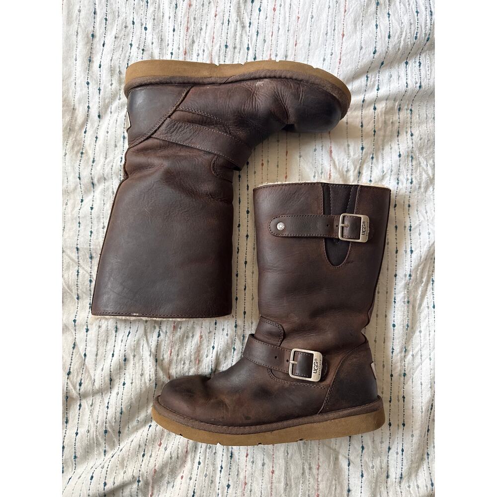 UGG Australia Kensington Toast Brown Oiled Leather Boots Women’s Size 6 - Picture 2 of 7